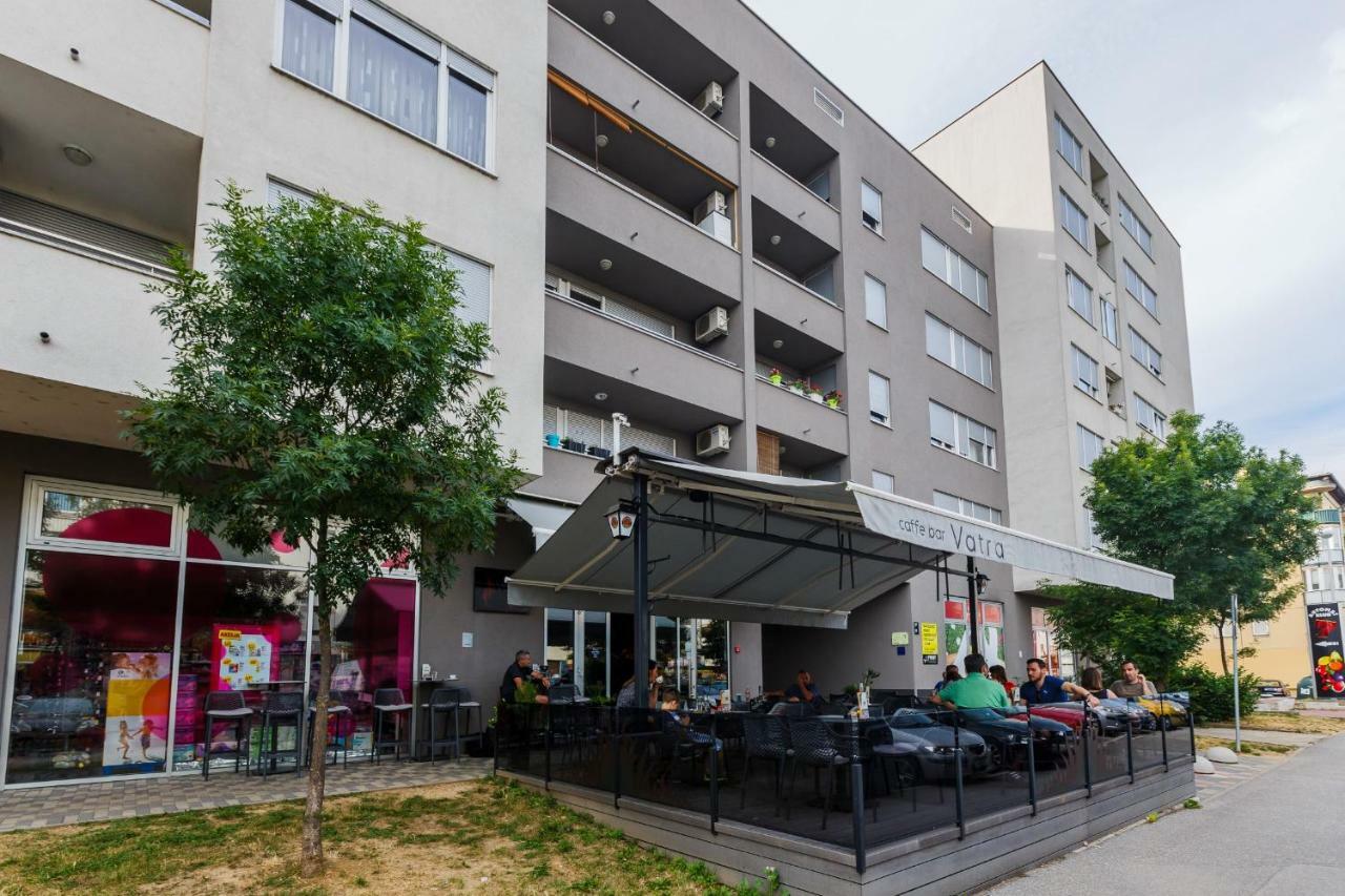 Ferienwohnung Ella Apartman Zagreb Exterior foto